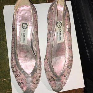 El Vaquero shoes, pink mesh. Size 38 Euro/7.5 USA. Pre-owned